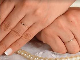 Aliança 1,5 gramas o par de ouro 14k