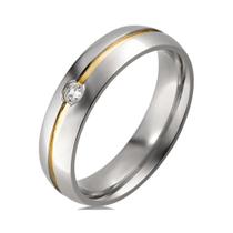 Aliança Aço Abaulada 5mm Com Filete De Ouro E Zircônia Aliança Aço Abaulada 5mm Com Filete De Ouro E Zircônia