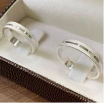 Aliança de Namoro Compromisso de Prata 950 Diamantada + Gravação Grátis