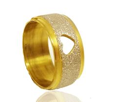 Aliança de Namoro em Aço Trabalhada com Coração Tamanho 28