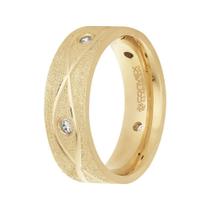 Aliança de Namoro Eternity 7mm Gold IPG com Zircônia