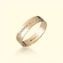 Aliança Ouro 12k 6mm com Brilhantes Modelo Assunção Feminina Aliança Ouro 12k 6mm com Brilhantes Modelo Assunção Feminina