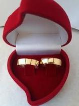 Alianças 4 mm Ouro 18 Kilates Casamento Noivado Casal Maciça 4.80 Gramas Par Maciça