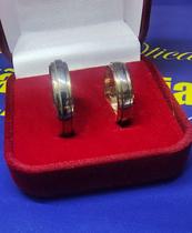Alianças Bodas de Prata Ouro 18 Kilates Peso 6 Gramas 5 mm Gravadas Alianças Bodas de Prata Ouro 18 Kilates Peso 6 Gramas 5 mm Gravadas