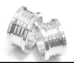 Alianças de Prata 925 Elegância e Sofisticação para Eternizar o Amor Alianças de Prata 925 Elegância e Sofisticação para Eternizar o Amor