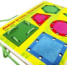 Alinhavo de caixa formas geometricas em madeira Alinhavo de caixa formas geometricas em madeira