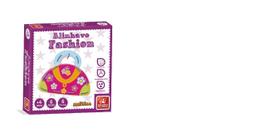 Alinhavo fashion (brincadeira de criança) Alinhavo fashion (brincadeira de criança)