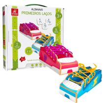 Alinhavo Primeiros Laços 8 pçs em Madeira 2273 - Brincadeira de Criança Alinhavo Primeiros Laços 8 pçs em Madeira 2273 - Brincadeira de Criança