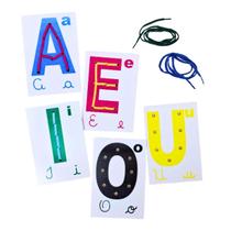 Alinhavos Vogais 5 Peças Brinquedo Educativo Coordenação Motora Madeira Carlu 3 anos Alinhavos Vogais 5 Peças Brinquedo Educativo Coordenação Motora Madeira Carlu 3 anos