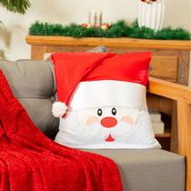 Almofada Avulsa Cheia Bordada Papai Noel Natalina 45cm x 45cm com Gorro em Cetim - Decoração Natal Fim de Ano