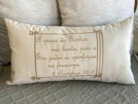 Almofada Baguete Bordada Salmos