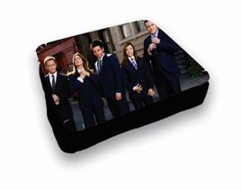 Almofada Bandeja para Notebook Laptop Personalizado HIMYM Legendários