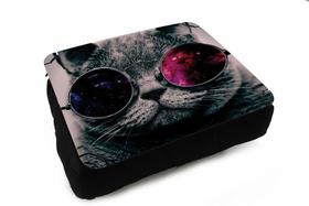 Almofada Bandeja para Notebook Laptop use Sala Quarto Personalizado LGBT Sejam Bem Viados Gato com Óculos - Criative Gifts