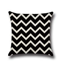 Almofada Chevron Preto e Branco