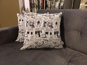 Almofada com Quadrinhos - Preto e Branco