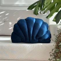 Almofada Decorativa Concha em Veludo Azul Marinho Almofada Decorativa Concha em Veludo Azul Marinho