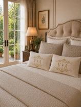 Almofada Decorativa Personalizada com Nome/Iniciais Linho Premium 50x30 Presente Casal Luxo Quarto Elegante