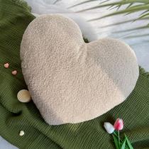 Almofada EastTree Heart - Pelúcia Sherpa Off White 38x45cm Almofada EastTree Heart - Pelúcia Sherpa Off White 38x45cm