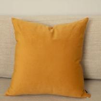 Almofada em Veludo Caramelo Quadrada Almofada em Veludo Caramelo Quadrada