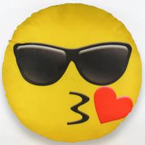 Almofada emoji estampado 34x34 cm com zíper óculos mandando beijo