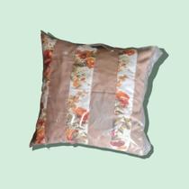 Almofada Estampada Flores em litras 40x40, com espuma em flocos tecido poliéster - Rose Cortinas