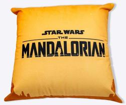 Almofada Fibra Veludo 40 x 40 Disney Mandalorian e Grogu Desenho do Tecido:Estampado