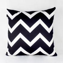Almofada Georgia Preta Zig Zag Branco - CortBrás Almofada Georgia Preta Zig Zag Branco - CortBrás