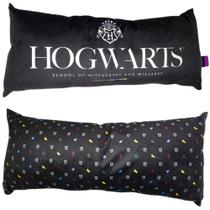 Almofada Hogwarts Aveludada 70x30cm Oficial Harry Potter