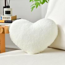 Almofada IREMATE Heart Throw branca com pele de coelho sintética 33x25cm Almofada IREMATE Heart Throw branca com pele de coelho sintética 33x25cm