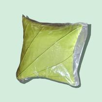 Almofada Lisa verde 40x40 Espuma de Flocos , tecido Poliéster - Rose Cortinas