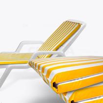 Almofada Listrada Amarelo X Branco Para Espreguiçadeira de Piscina e Praia em Bagum Impermeável - CIKALA