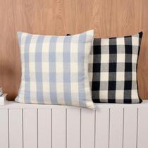 Almofada Milanno c/ Enchimento 100% algodão 60cm X 60cm Lavive - Preto Almofada Milanno c/ Enchimento 100% algodão 60cm X 60cm Lavive - Preto