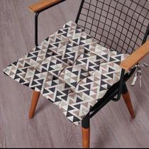 Almofada Para Cadeira Futton Wendy 40x40cm Triangulos Marrom Almofada Para Cadeira Futton Wendy 40x40cm Triangulos Marrom