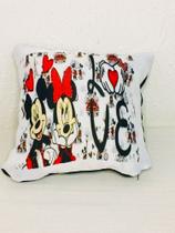 Almofada personagens