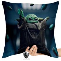 Almofada Premium 45x45 mandalorian bebe yoda Almofada Premium 45x45 mandalorian bebe yoda