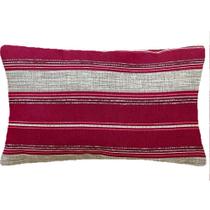 Almofada Retangular Listras Marsala Impermeável 50x28cm