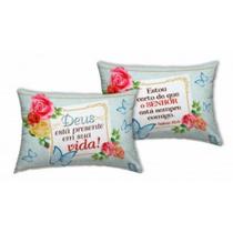 Almofada Retangulo Pequena Deus Esta Presente 27x17