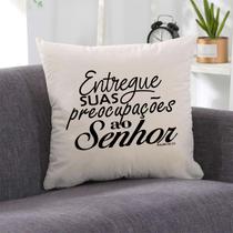 Almofada Salmos 55:22 40x40cm - Serigrafada Frente e Verso Almofada Salmos 55:22 40x40cm - Serigrafada Frente e Verso