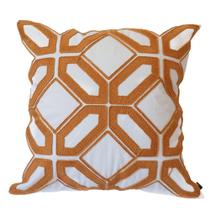 Almofada Souq Alto Relevo Bordado Offwhite e Cobre Quadrada