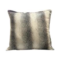 Almofada Suede Cobra 41x41 - Dominic Decor