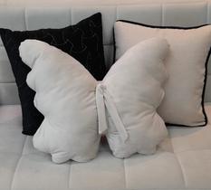 Almofada Veludo Borboleta