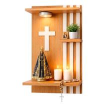 Altar de Parede Ripado para Santo com LED - Suporte Capela de Oração em MDF - Marrom Altar de Parede Ripado para Santo com LED - Suporte Capela de Oração em MDF - Marrom