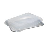 Alumínio natural Baker's Quarter Sheet Nordic Ware com tampa