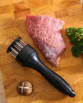 Amaciador batedor de carnes furador manual básico - Filó Modas