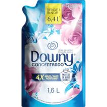 Amaciante para Roupas Concentrado Downy Brisa de Verão 1,6 Litro.