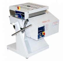 Amassadeira Semi Rápida 25 Kg Gastromaq MBI-25 Bivolt Amassadeira Semi Rápida 25 Kg Gastromaq MBI-25 Bivolt