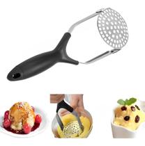 Amassador Em Inox Cabo Preto Espremedor De Mandioca Batatas
