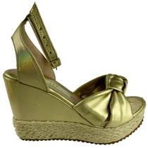 Anabela Festa Dourada com Salto de 10cm Com Regulagem no Tornozelo de Fivela - ULLY Anabela Festa Dourada com Salto de 10cm Com Regulagem no Tornozelo de Fivela - ULLY