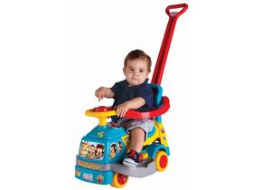 Andador Bichos Azul Menino Com Capacete Luz e Som Magic Toys Andador Bichos Azul Menino Com Capacete Luz e Som Magic Toys