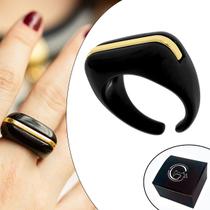 Anel Acrílico Preto com Linha Ouro com Abertura - Medida Interna 18mm (Aro 17) Anel Acrílico Preto com Linha Ouro com Abertura - Medida Interna 18mm (Aro 17)